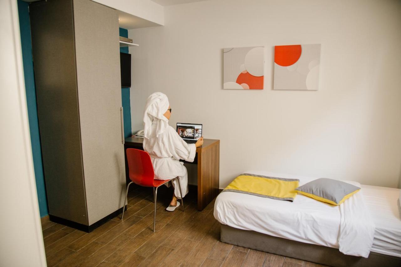 Maris Hotel ハイファ エクステリア 写真