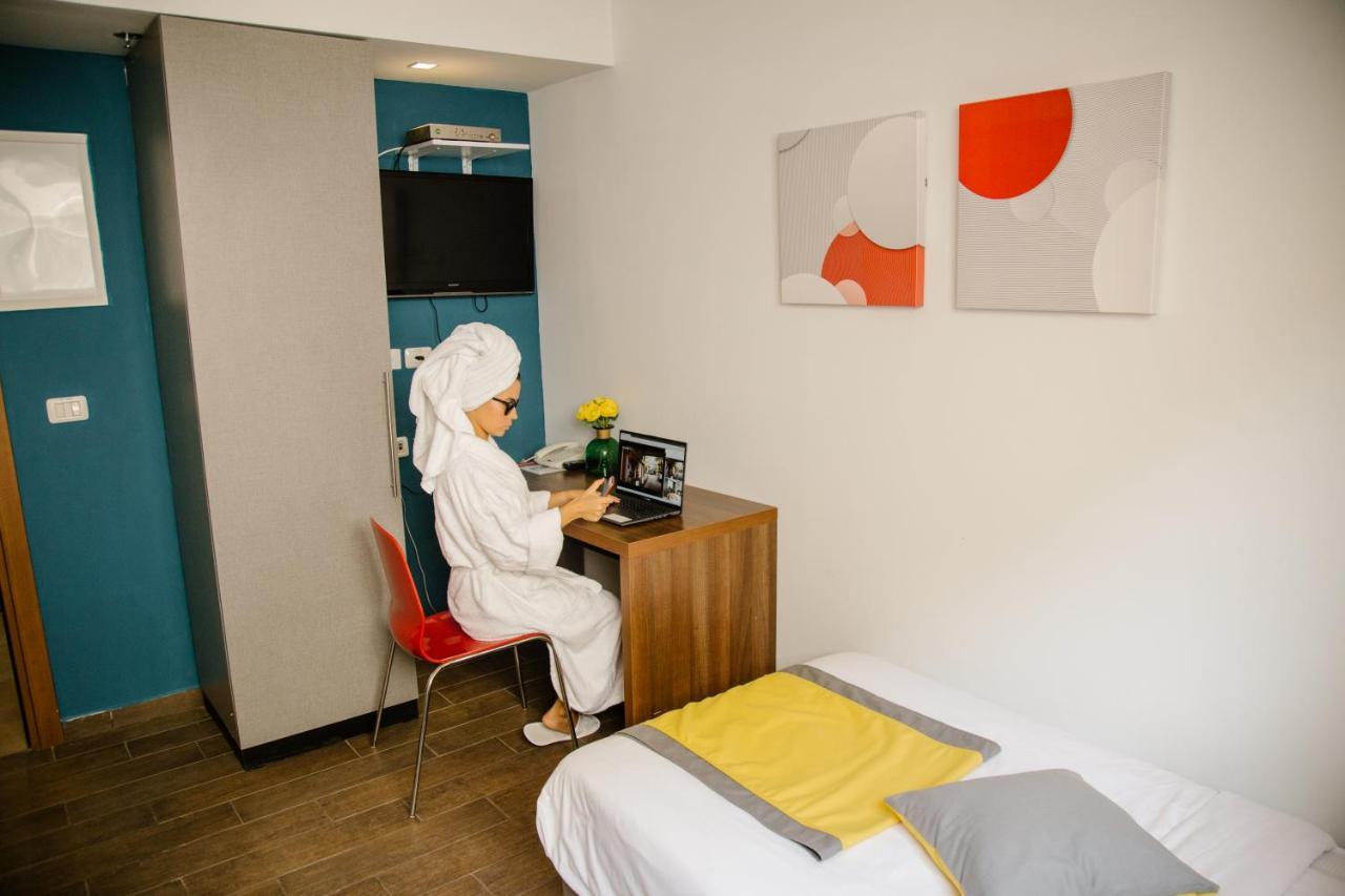 Maris Hotel ハイファ エクステリア 写真